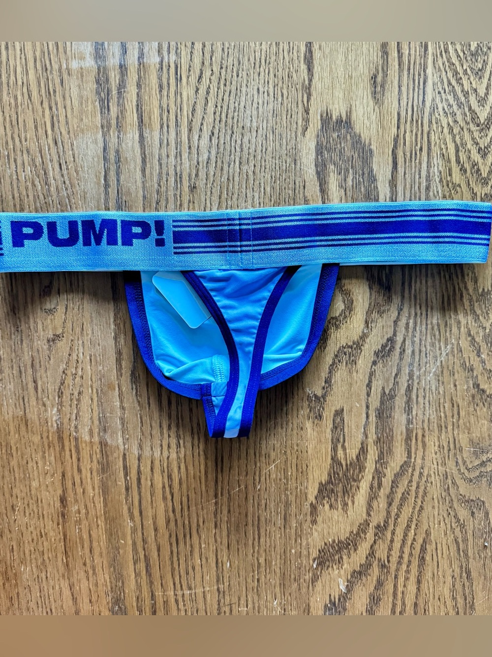 PUMP! Bloom Thong in Lavender with Dark Blue Trim (M) - NWT - Picture 2 of 5